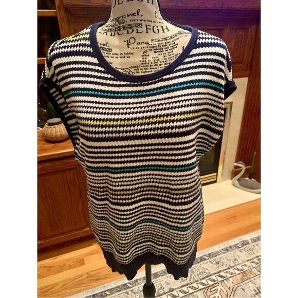 Ann Taylor Factory Sleeveless Sweater - Picture 7 of 7